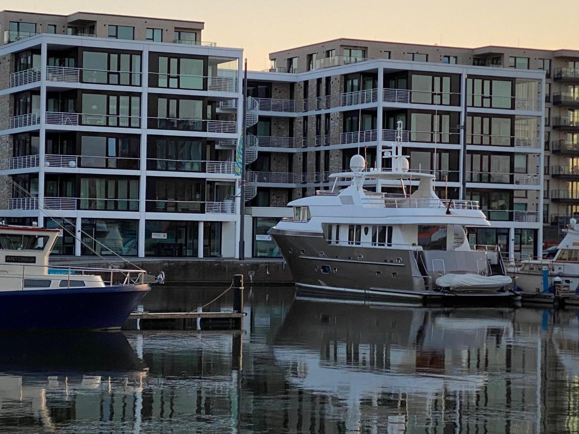 Ferienwohnung Bootshaus Am Neuen Hafen Bremerhaven Exterior foto